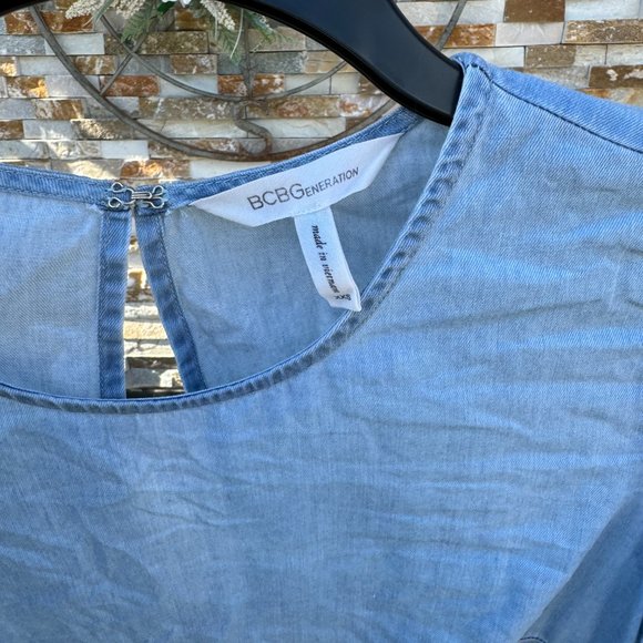 BCBGeneration Denim DRESS‎ Ruffled Sleeves - Picture 3 of 3